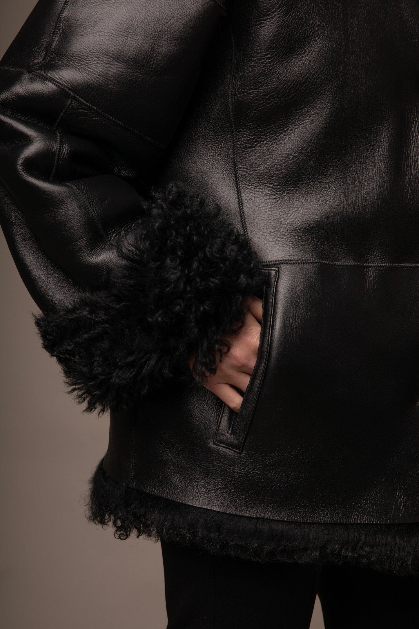 MOSCOW SHEARLING