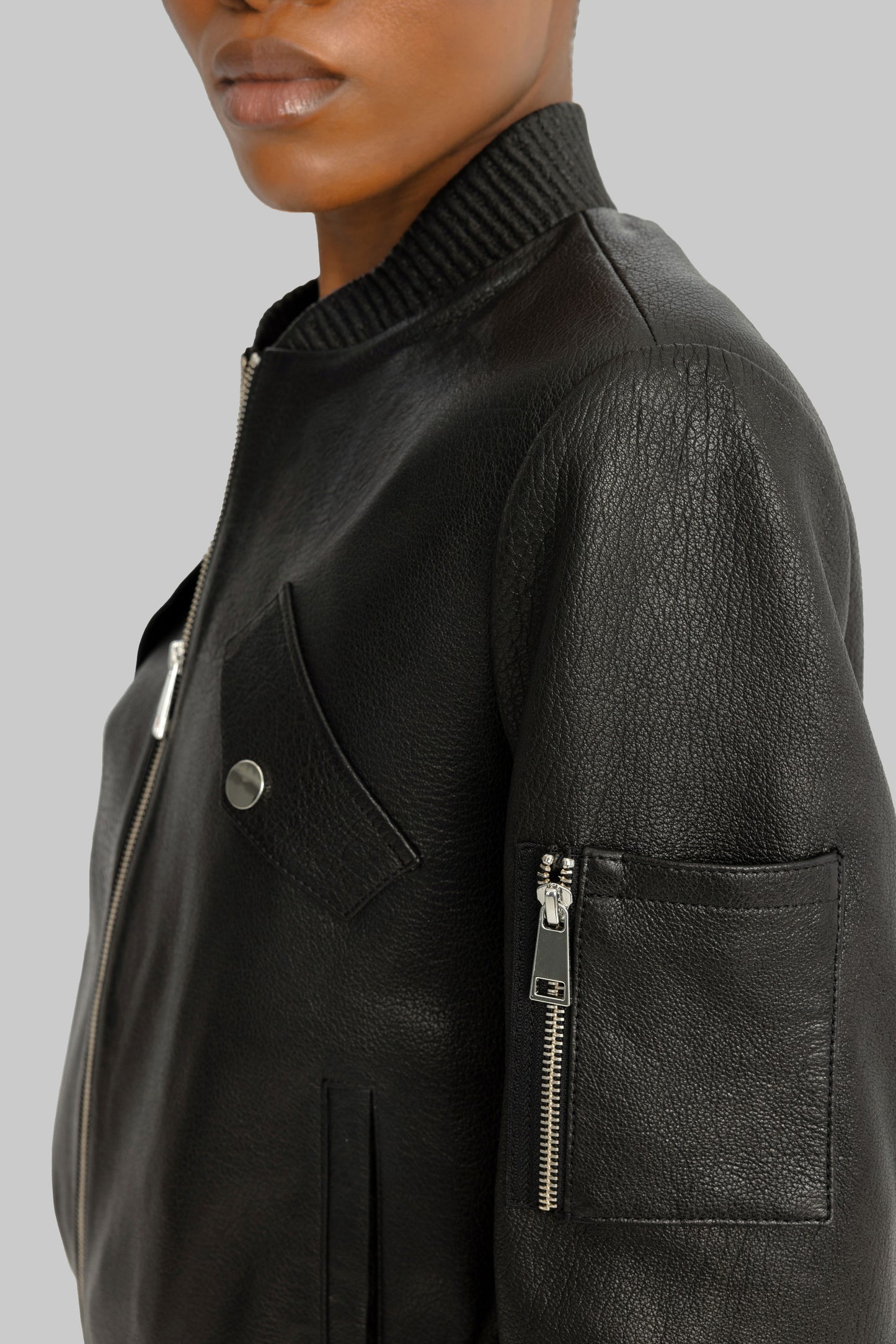 DUBAI BOMBER JACKET BLACK